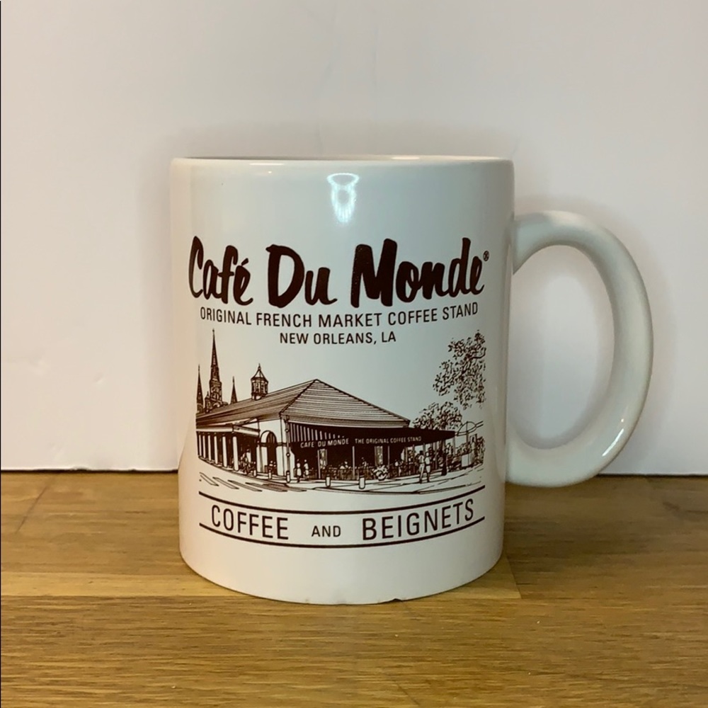 Authentic Cafe Du Monda coffee cup